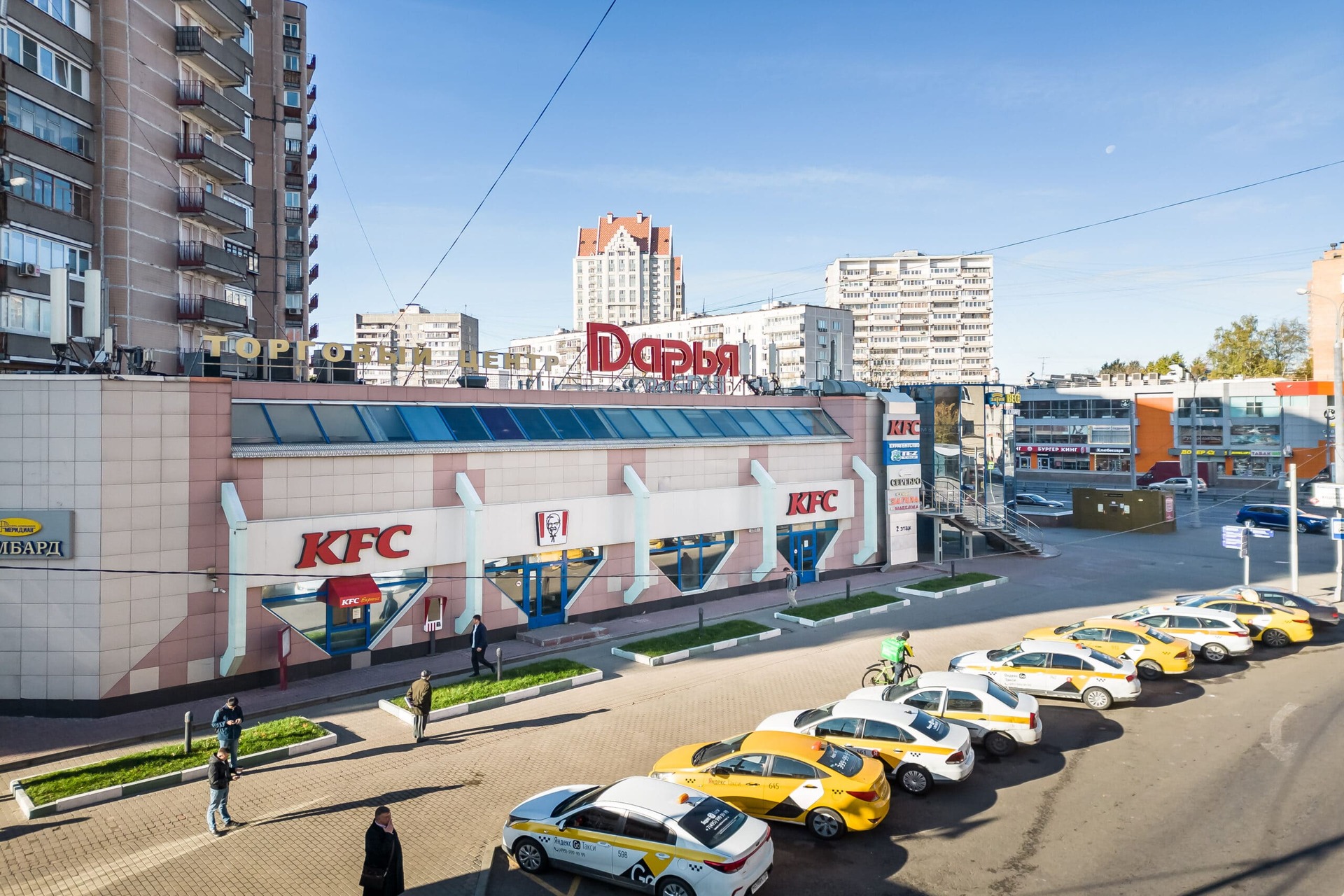 Торговый центр Дарья рядом с ЖК Хорошевский